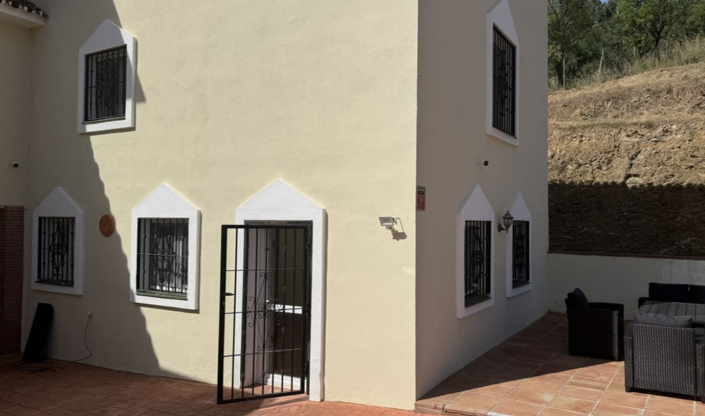 Image No.12-4 Bed Villa for sale