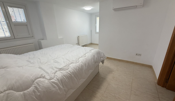 Image No.25-4 Bed Villa for sale