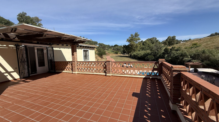 Image No.5-4 Bed Villa for sale