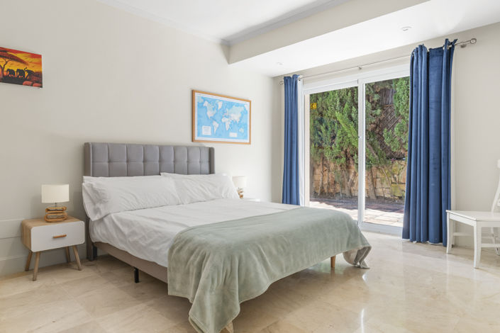 Image No.27-4 Bed Villa for sale