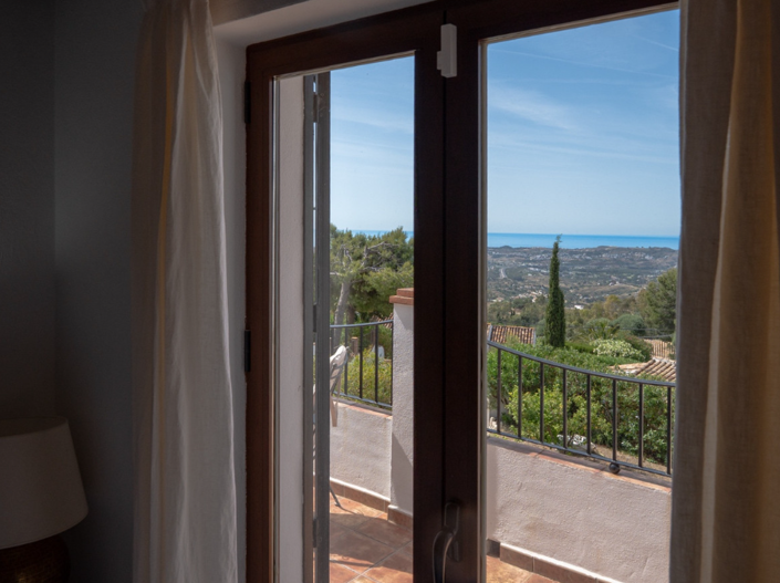 Image No.44-4 Bed Villa for sale