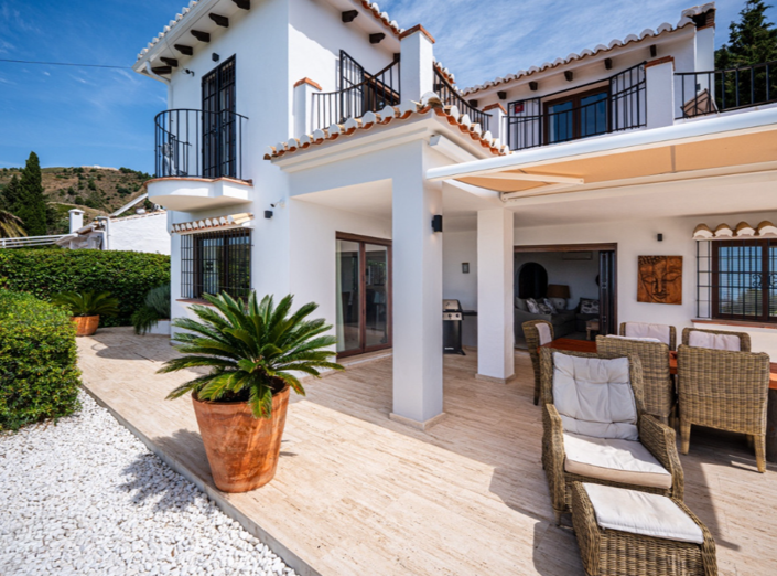 Image No.9-4 Bed Villa for sale