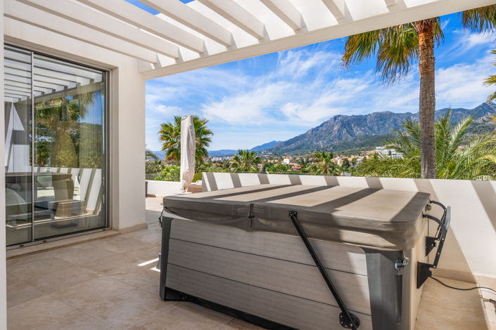Image No.5-3 Bed Villa for sale