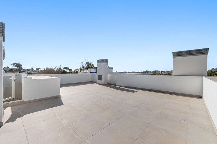 Image No.25-3 Bed Villa for sale