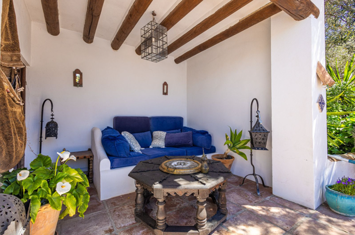 Image No.14-8 Bed Villa for sale