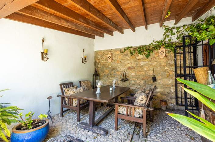 Image No.21-8 Bed Villa for sale