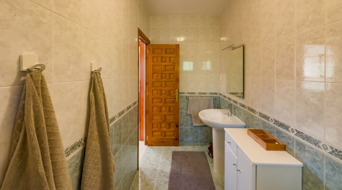Image No.19-2 Bed Villa for sale