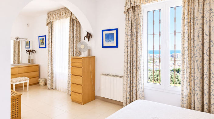 Image No.30-5 Bed Villa for sale
