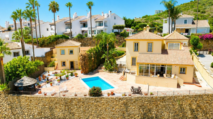 Image No.41-5 Bed Villa for sale