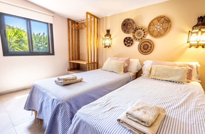 Image No.25-10 Bed Villa for sale