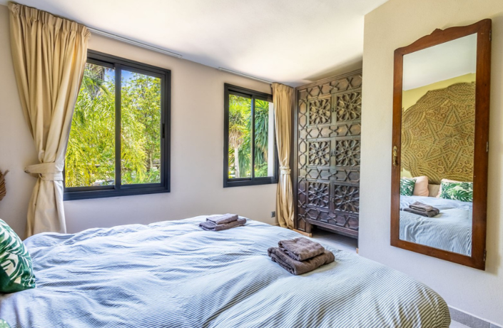 Image No.27-10 Bed Villa for sale