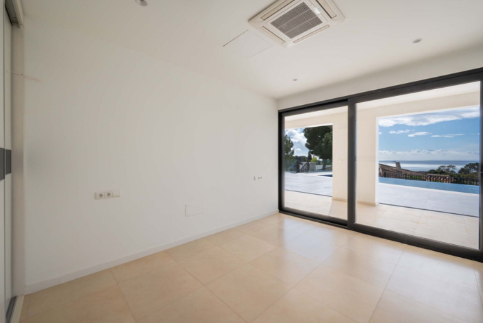 Image No.31-4 Bed Villa for sale