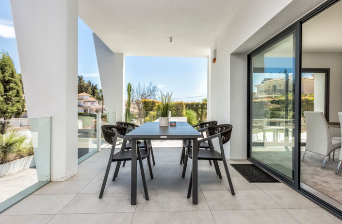 Image No.23-4 Bed Villa for sale