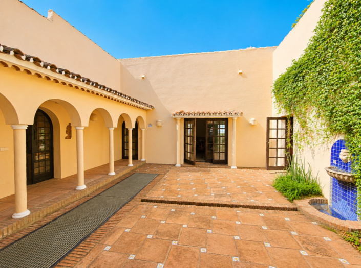 Image No.13-4 Bed Villa for sale