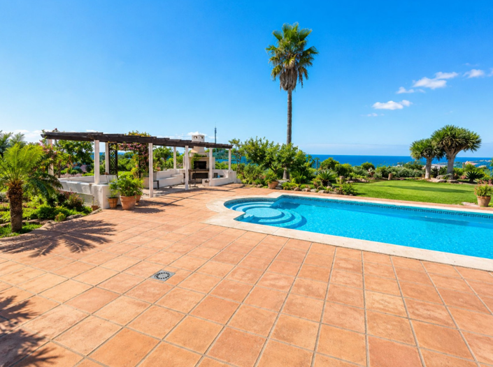 Image No.4-4 Bed Villa for sale
