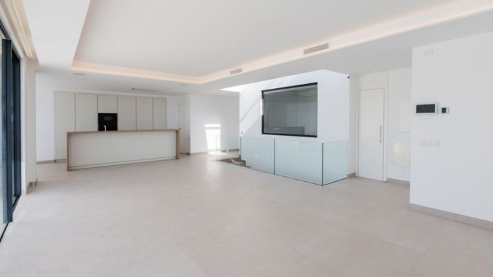 Image No.15-4 Bed Villa for sale