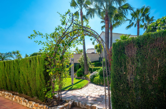 Image No.3-3 Bed Villa for sale