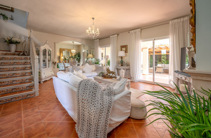 Image No.9-3 Bed Villa for sale