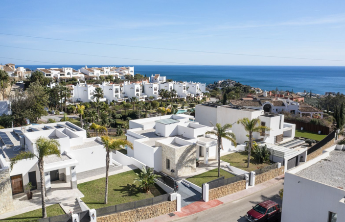 Image No.3-Villa de 6 chambres à vendre à Benalmadena