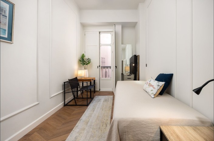 Image No.22-2 Bed Apartment for sale
