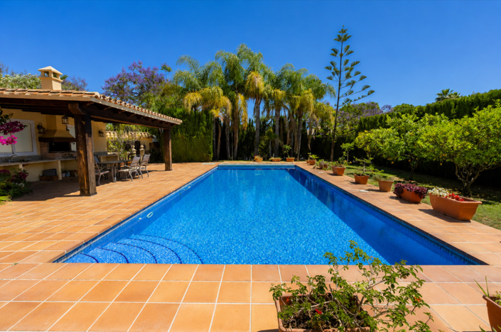 Image No.2-5 Bed Villa for sale
