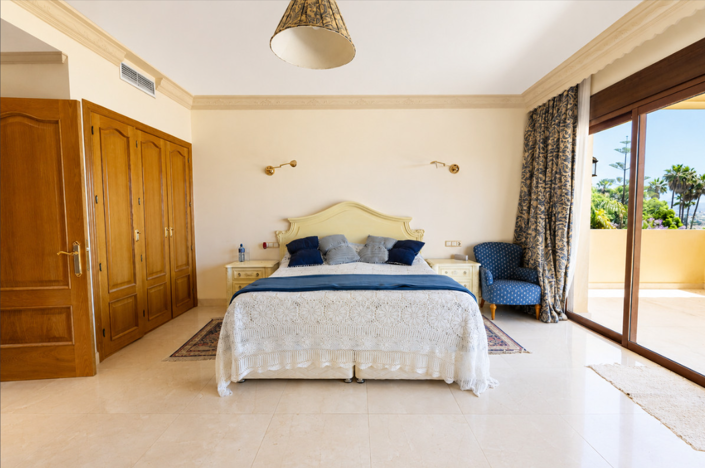 Image No.23-5 Bed Villa for sale