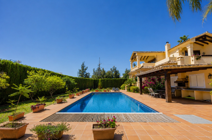 Image No.3-5 Bed Villa for sale