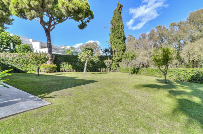 Image No.15-3 Bed Villa for sale