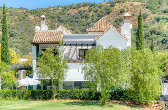 Image No.9-3 Bed Villa for sale