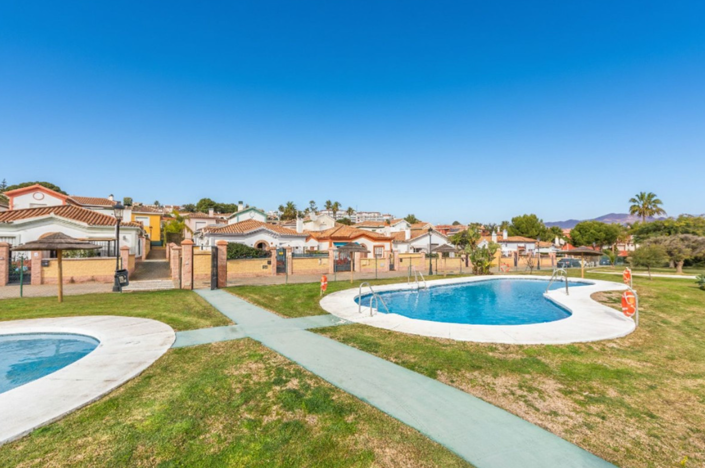 Image No.33-3 Bed Villa for sale