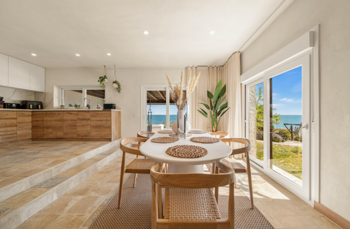 Image No.14-4 Bed Villa for sale