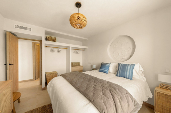 Image No.29-4 Bed Villa for sale