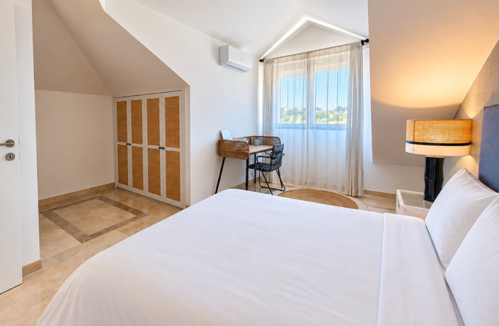 Image No.24-4 Bed Villa for sale