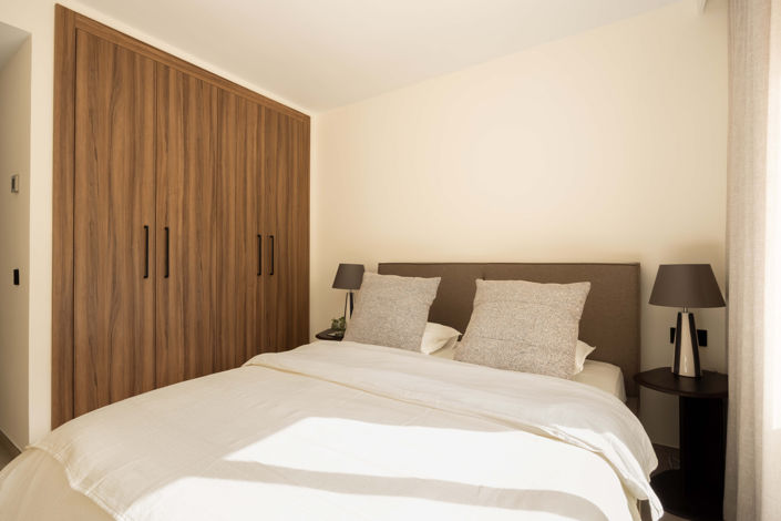 Image No.23-3 Bed Property for sale