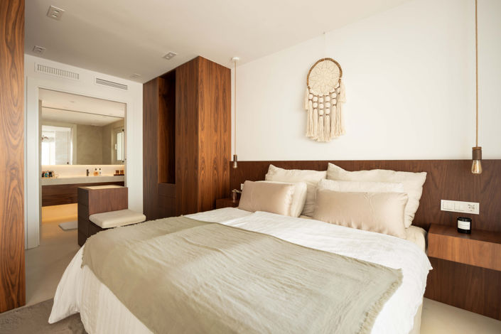 Image No.18-3 Bed Apartment for sale