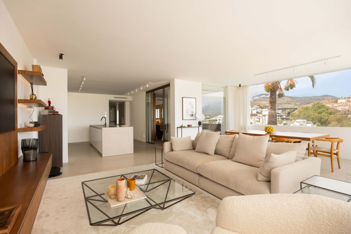 Image No.9-3 Bed Apartment for sale