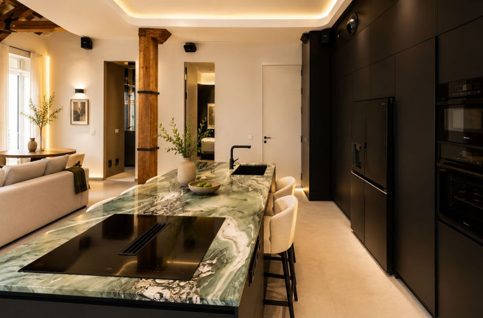 Image No.4-4 Bed Apartment for sale