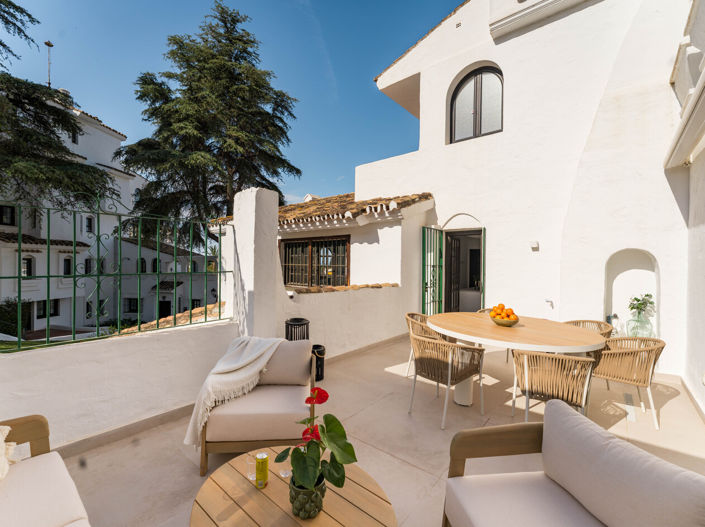 Image No.19-3 Bed Apartment for sale