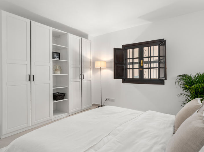 Image No.21-3 Bed Apartment for sale