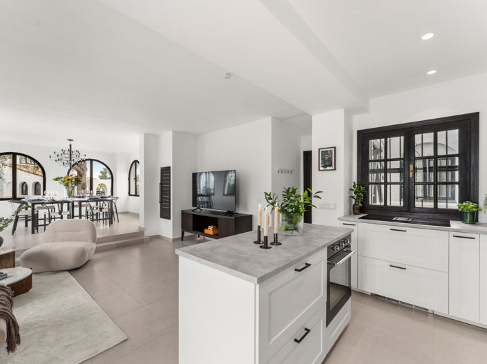 Image No.27-3 Bed Apartment for sale