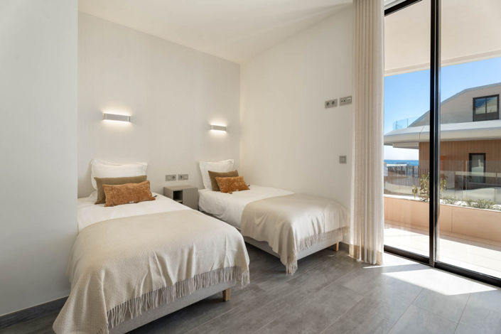 Image No.26-3 Bed Apartment for sale