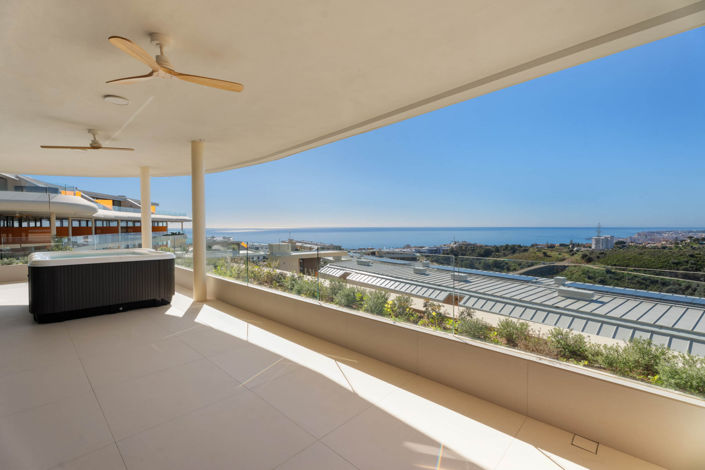 Image No.9-3 Bed Apartment for sale
