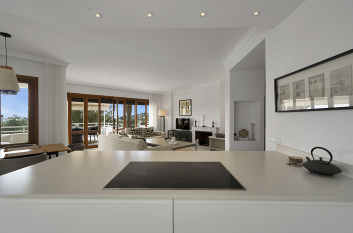 Image No.10-2 Bed Apartment for sale