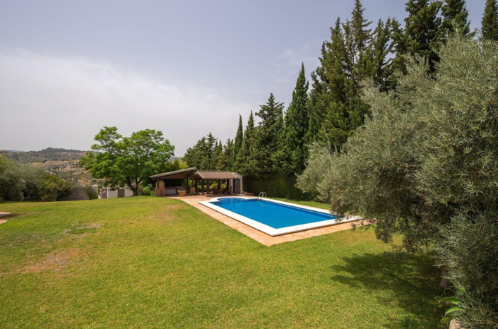 Image No.21-6 Bed Villa for sale