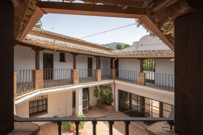 Image No.26-6 Bed Villa for sale