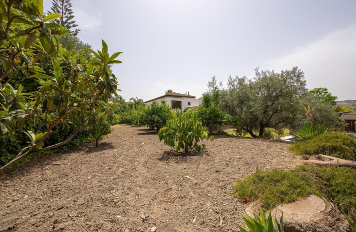 Image No.31-6 Bed Villa for sale