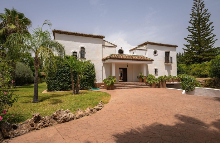 Image No.7-6 Bed Villa for sale