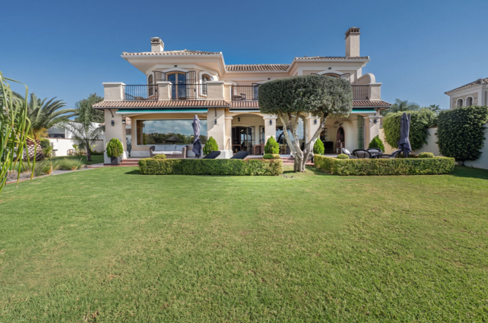 Image No.2-4 Bed Villa for sale