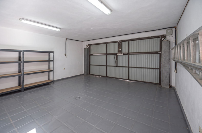 Image No.35-4 Bed Villa for sale