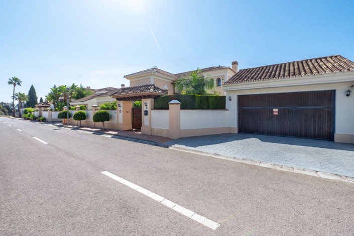 Image No.36-4 Bed Villa for sale